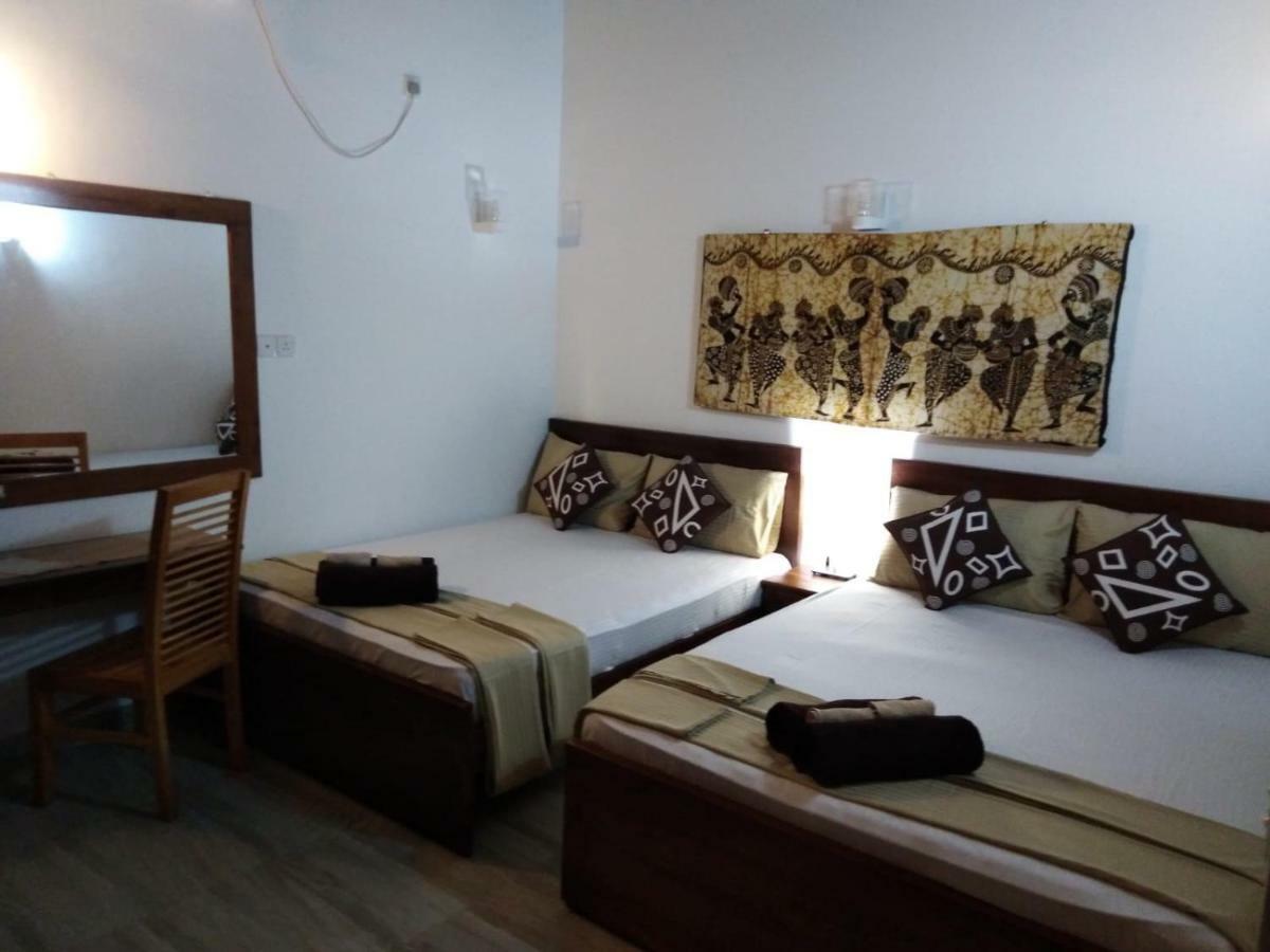Lija Residence Negombo Extérieur photo