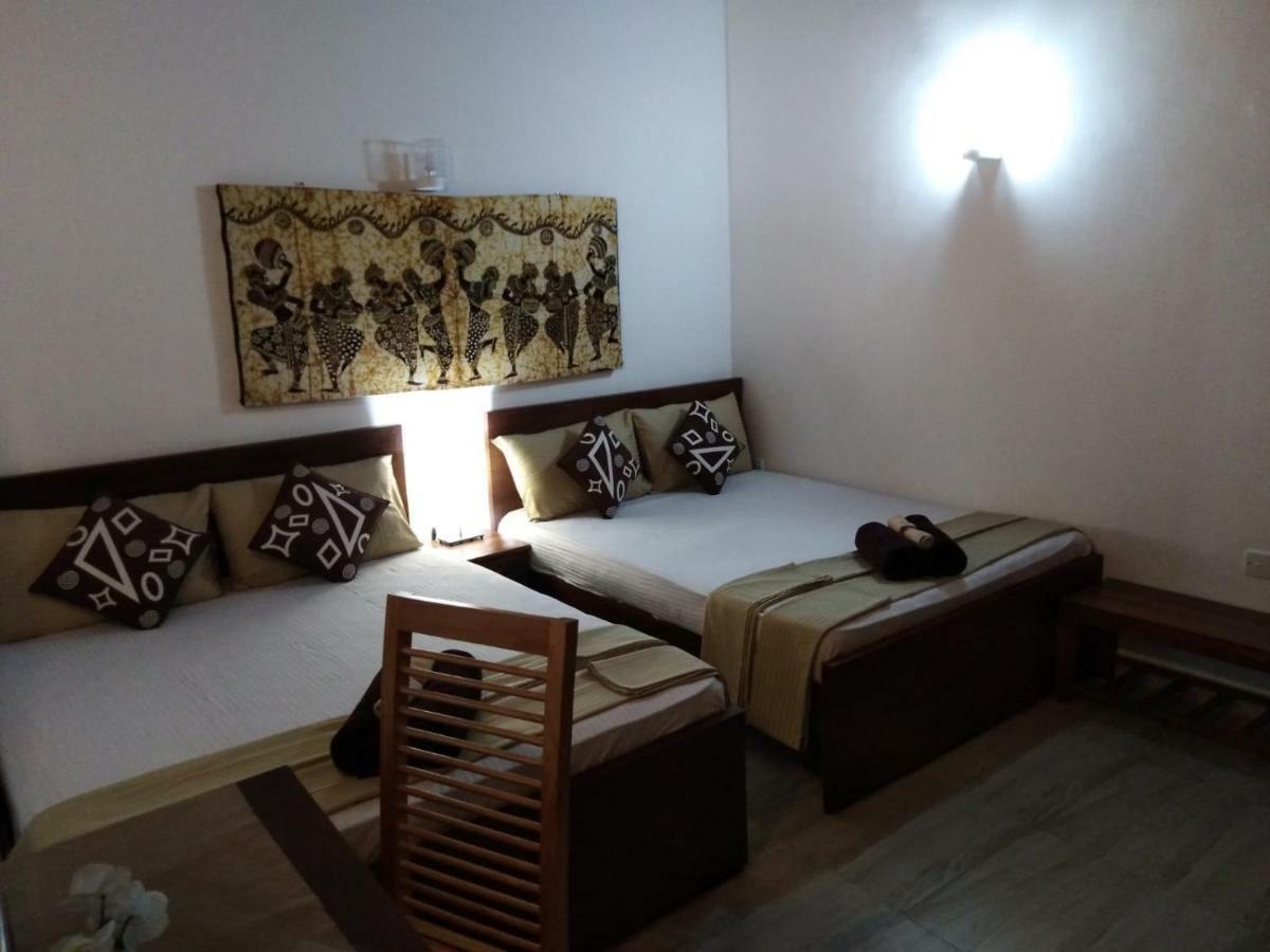 Lija Residence Negombo Extérieur photo