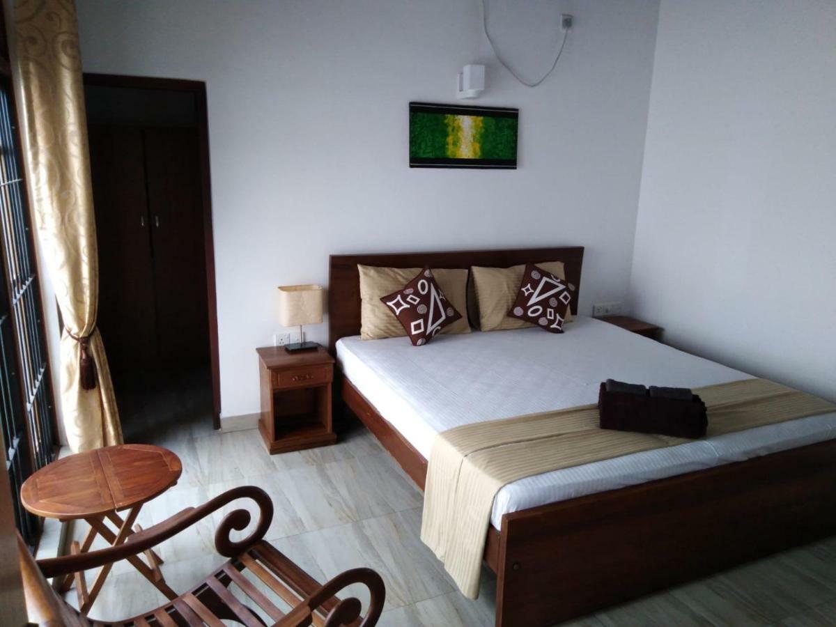 Lija Residence Negombo Extérieur photo