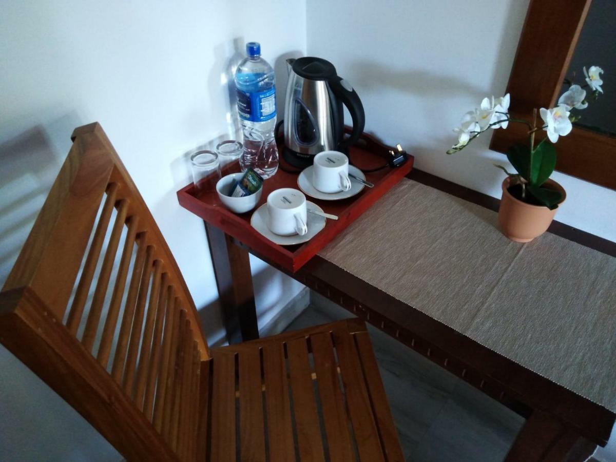 Lija Residence Negombo Extérieur photo
