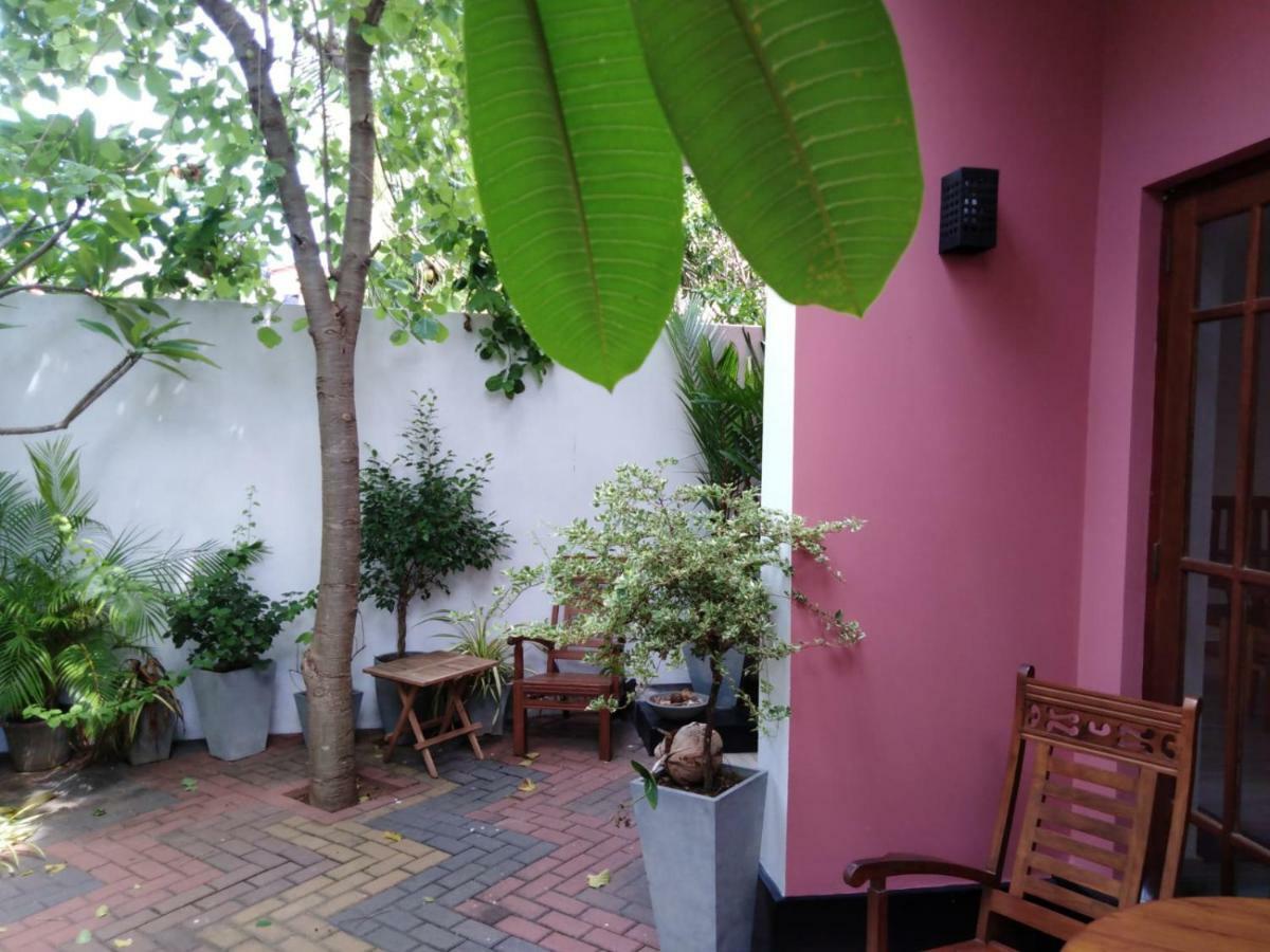 Lija Residence Negombo Extérieur photo